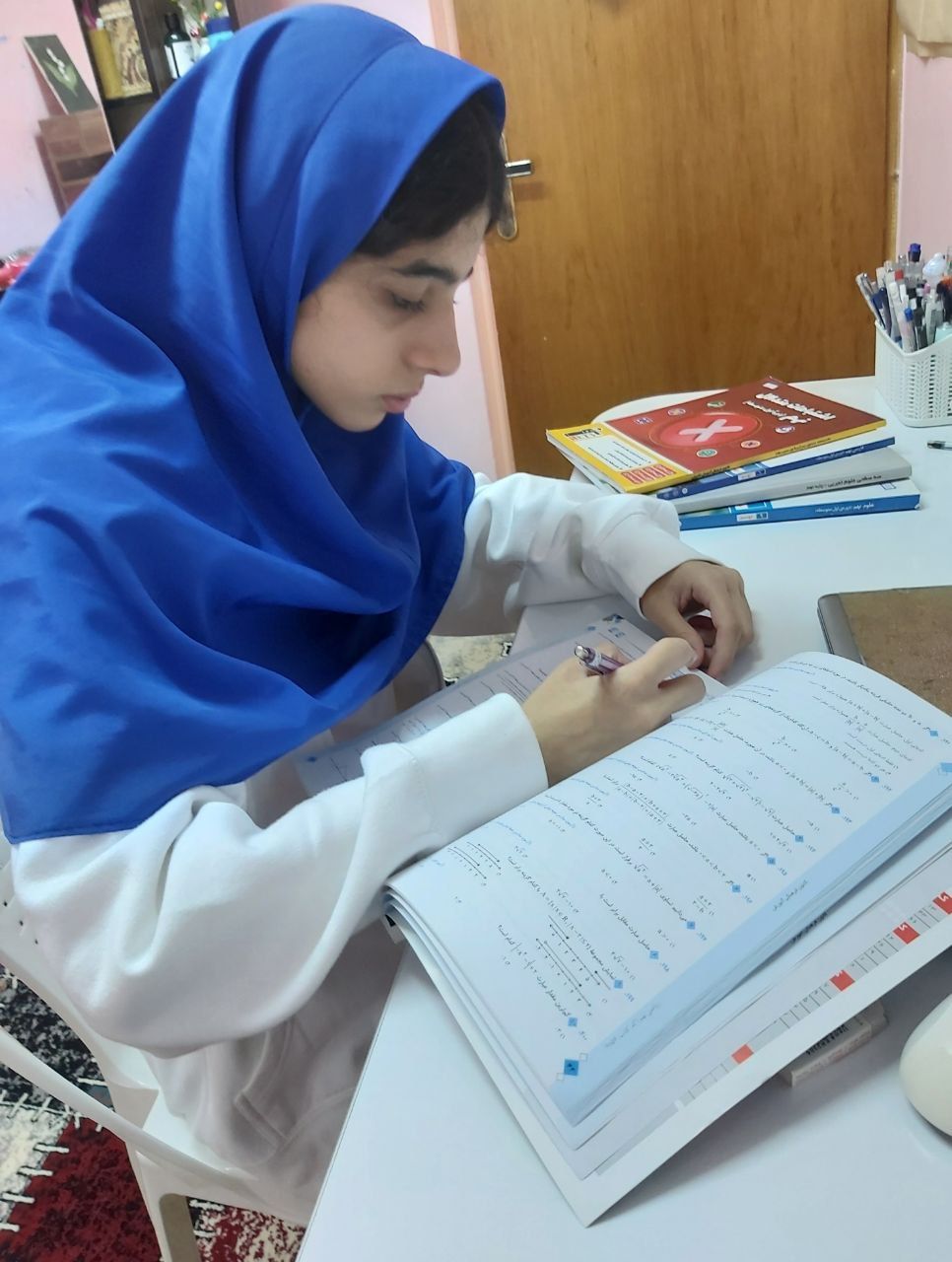 گفت و با رضوانه فروغی زاده  قهرمان پیوستگی نهم