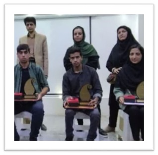 گفتگو با کوثر هاشم زهی رتبه‌ی 61 رشته هنر منطقه‌ی 3