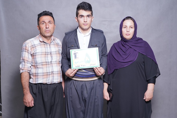 گفت‌وگوی کاظم قلم‌چی با آراس مرادی رتبه‌ی 5 منطقه‌ی 3 تجربی 1403