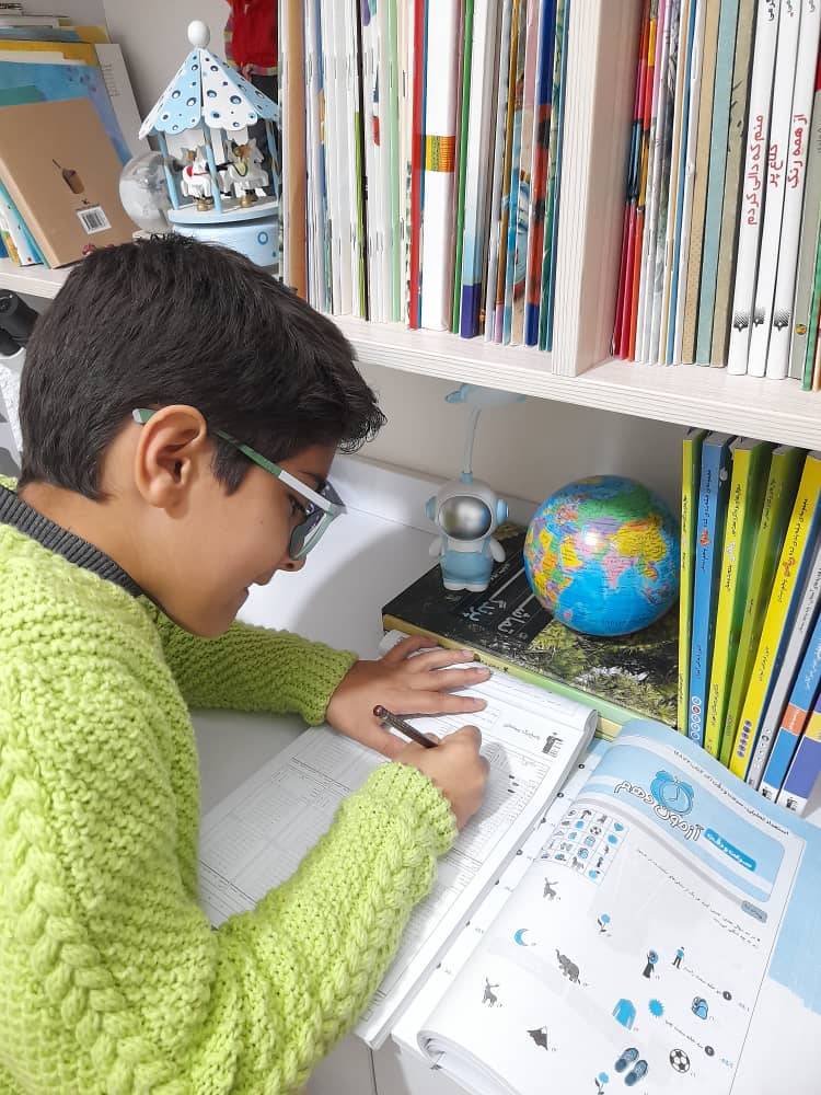 گفتگوبا طاها یزدان پناه پایه پنجم قهرمان پاییز آباده