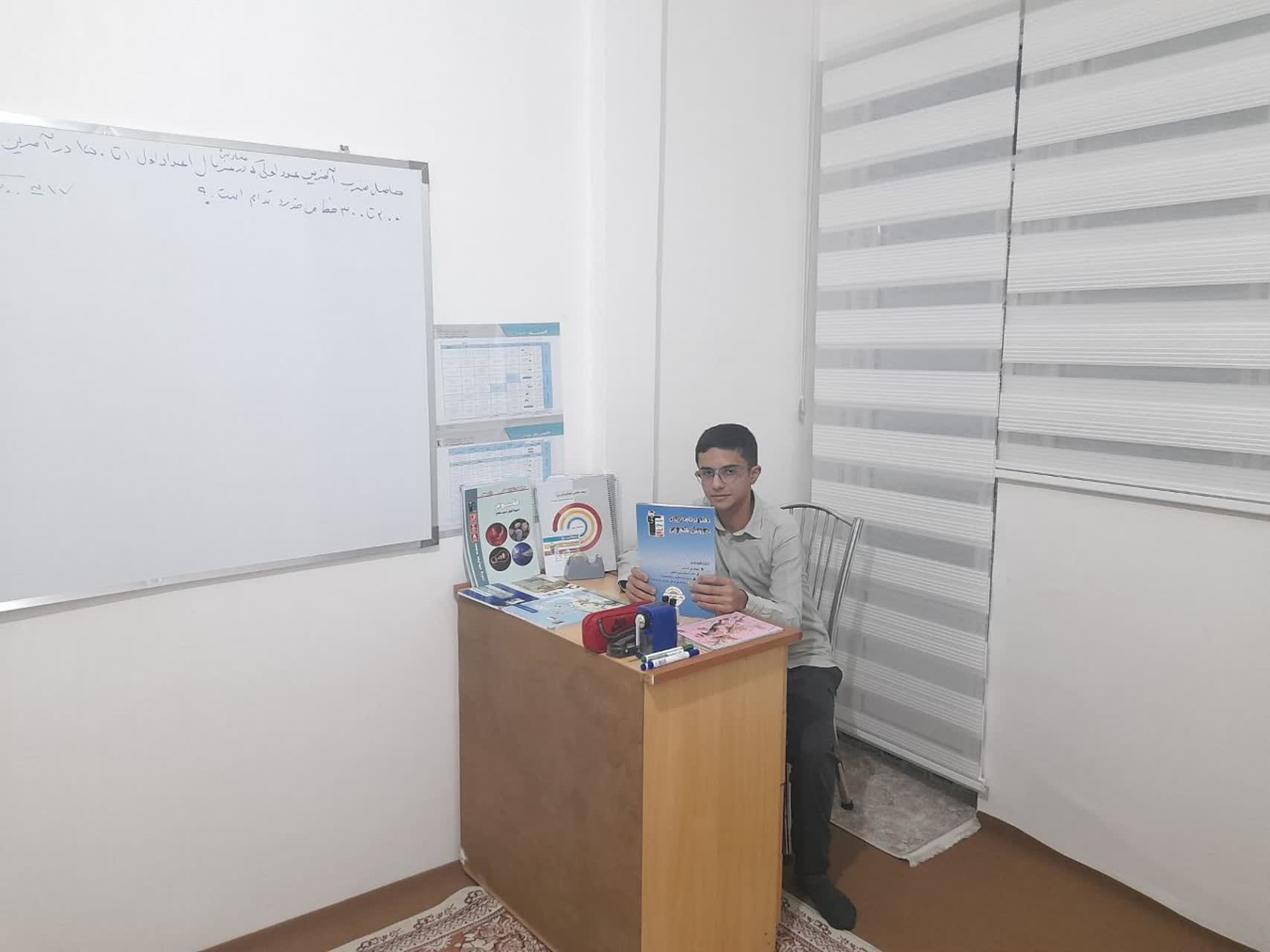 گفت و گو با محمد ابراهیم زینال زاده از قهرمانان پیوستگی پایه هشتم