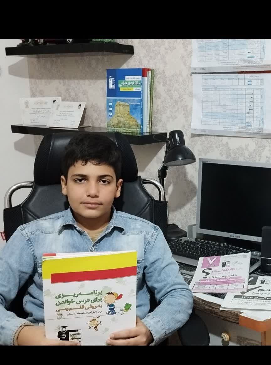 گفت و گو با آتیلا دادگر قهرمان پیوستگی پایه هشتم