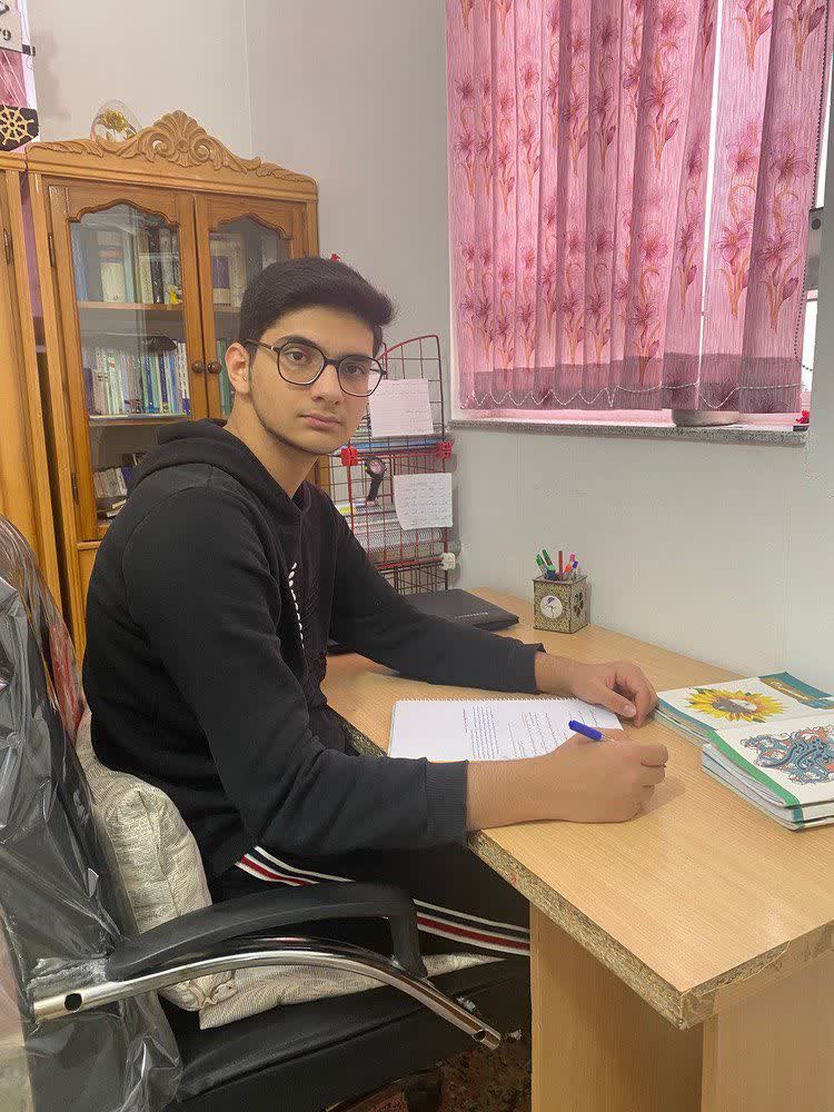 گفت و گو با عطا شیرمحمدی:قهرمان پیوستگی یازدهم انسانی