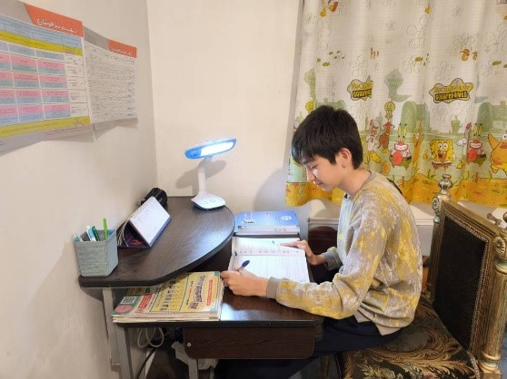 مصاحبه دانش اموز امیرعلی فتوحیان  پایه‌ی نهم از تبریز