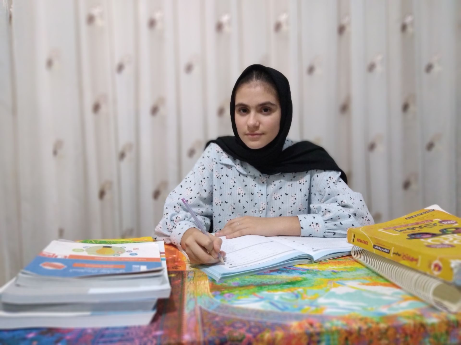 مصاحبه  با دلارام امیدی قبولی تیزهوشان