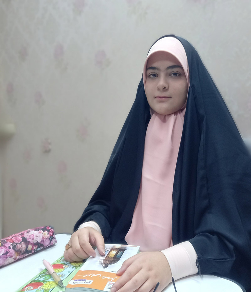 مصاحبه با زهرا فریدی دریا کناری  مقطع  دوازدهم انسانی