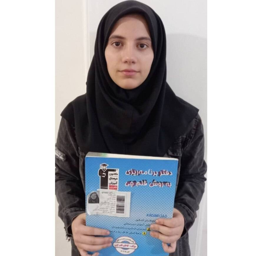 قدم‌به‌قدم تا کنکور؛ روایت نظم و اراده نازنین فاطمه