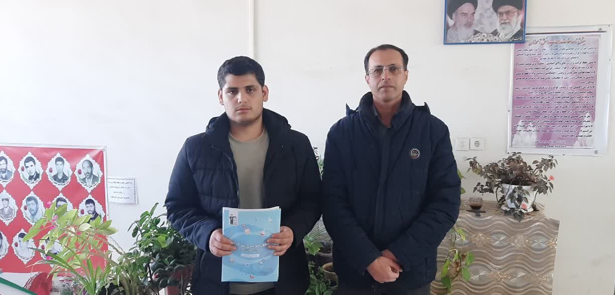 گفت و گو صمیمانه امیرمحمدمحمود پور  یازدهم تجربی از خلخال