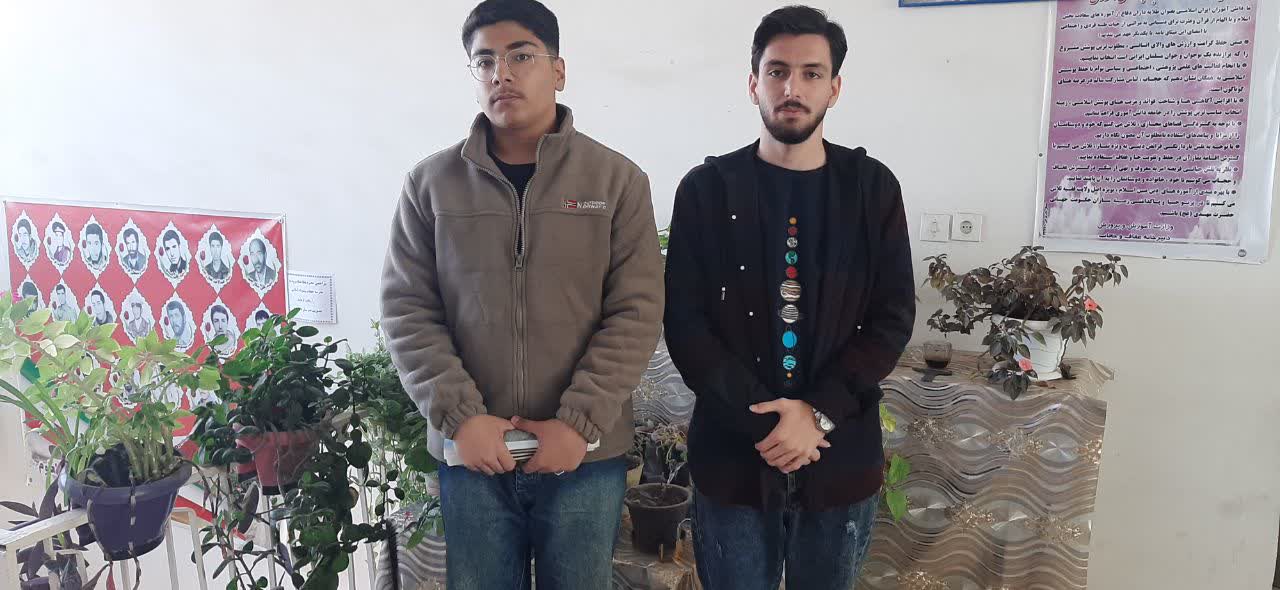 گفت و گو صمیمانه آریا فتاحی اندبیل دوازدهم تجربی از خلخال