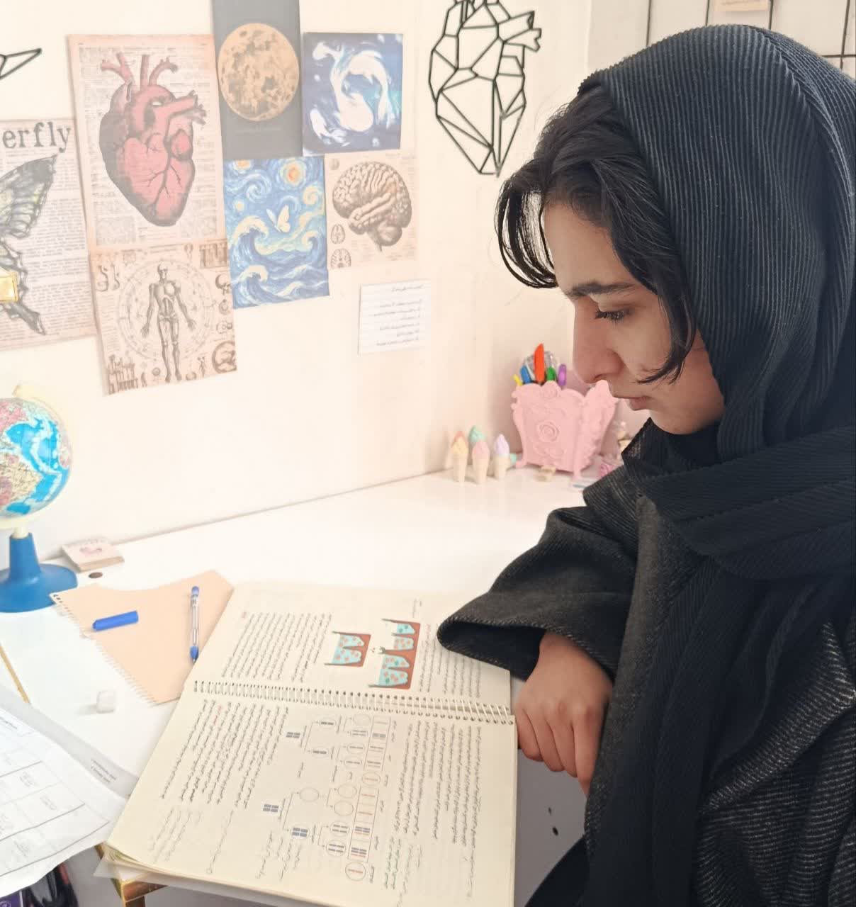 گفت و گو صمیمانه معصومه شقاقی دوازدهم تجربی از خلخال