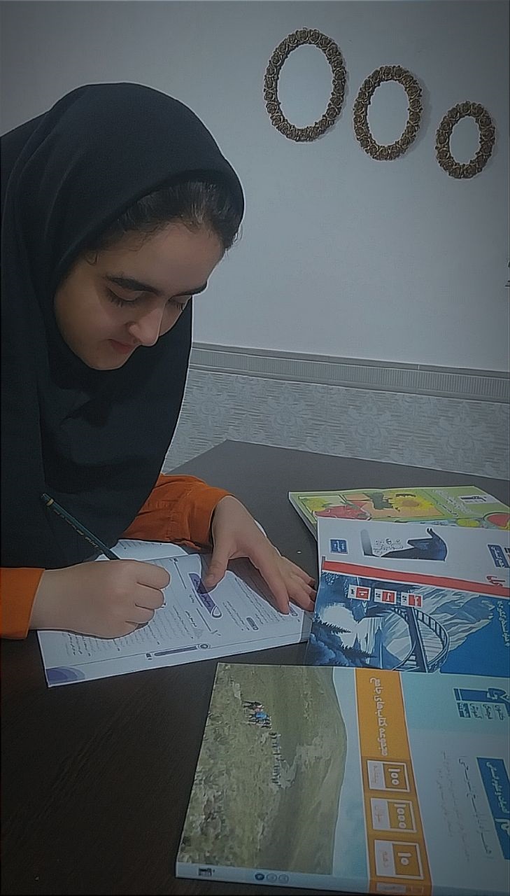 گفتگو با ترانه برجی بدرلو ، دهم انسانی-عضو باشگاه پانصدتایی ها