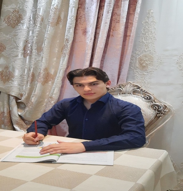 گفت و گو با محمدرضا حیدری دوازدهم انسانی با 749 پاسخ صحیح