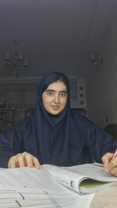 گفت و گو با اسرا برومند، دوازدهم تجربی عضو باشگاه پانصدتایی