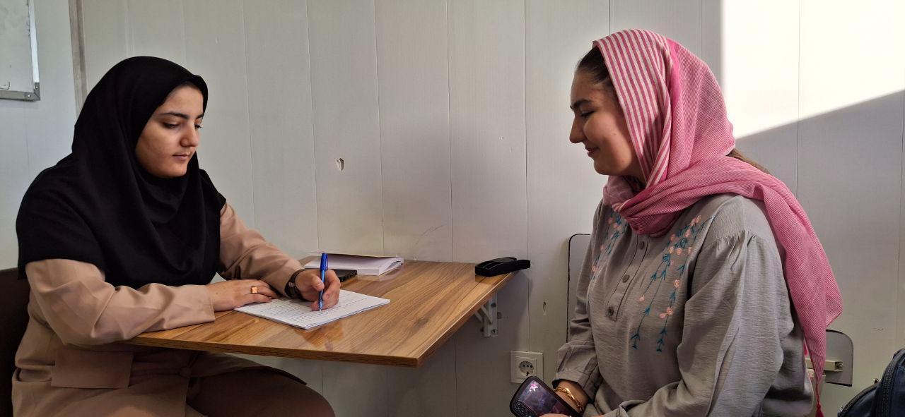 گفتگو با مانا نجفی دهم تجربی با 1103 پاسخ صحیح از اردبیل