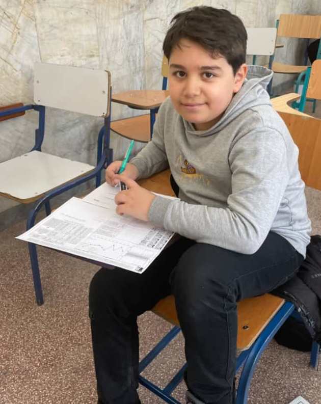 گفتگو با سپهر کافیان پایه ششم با 1597 پاسخ صحیح از اردبیل