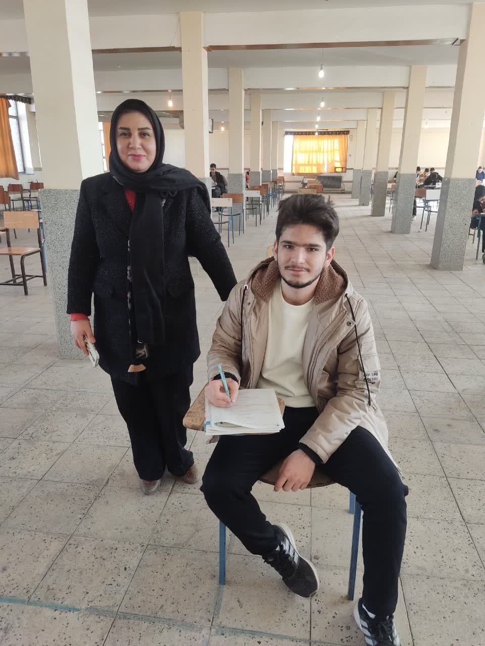 گفتگو با امین منافی آذر_دوازدهم تجربی_باشگاه500تایی_از میاندوآب