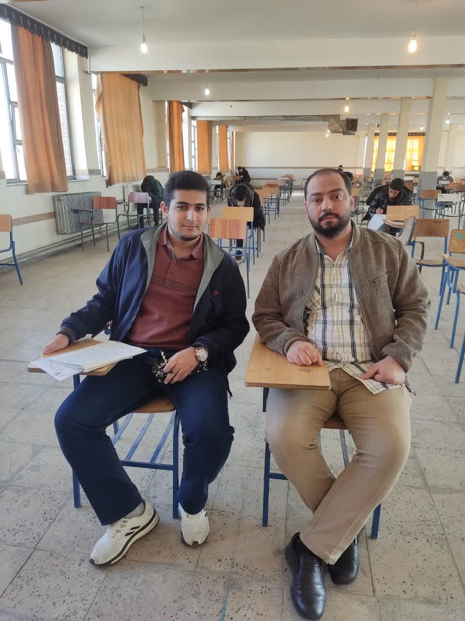 گفتگو با مهدی گوهری دهم تجربی باشگاه 500 تایی از میاندوآب