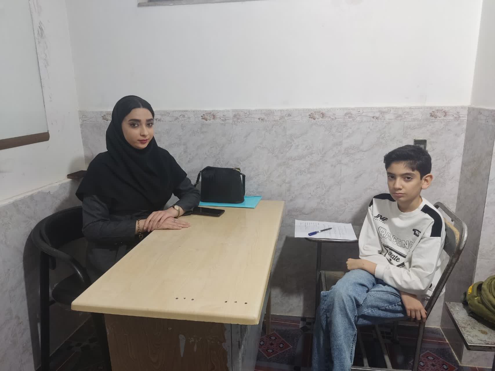 گفتگو با آرکان پورحسین پایه ششم باشگاه500تایی از میاندوآب