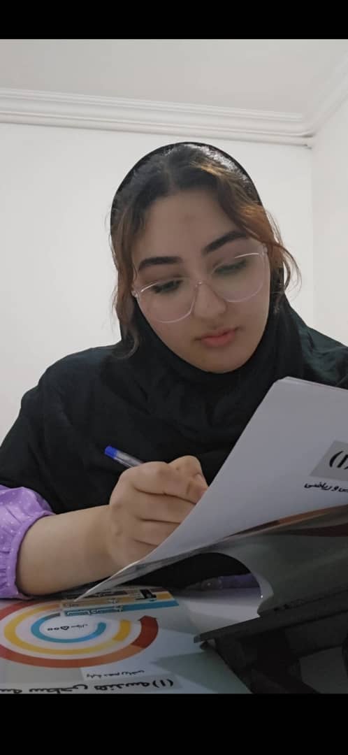 گفت و گوبا مبینا بارانی دانش آموز قهرمان پیوستگی از جم