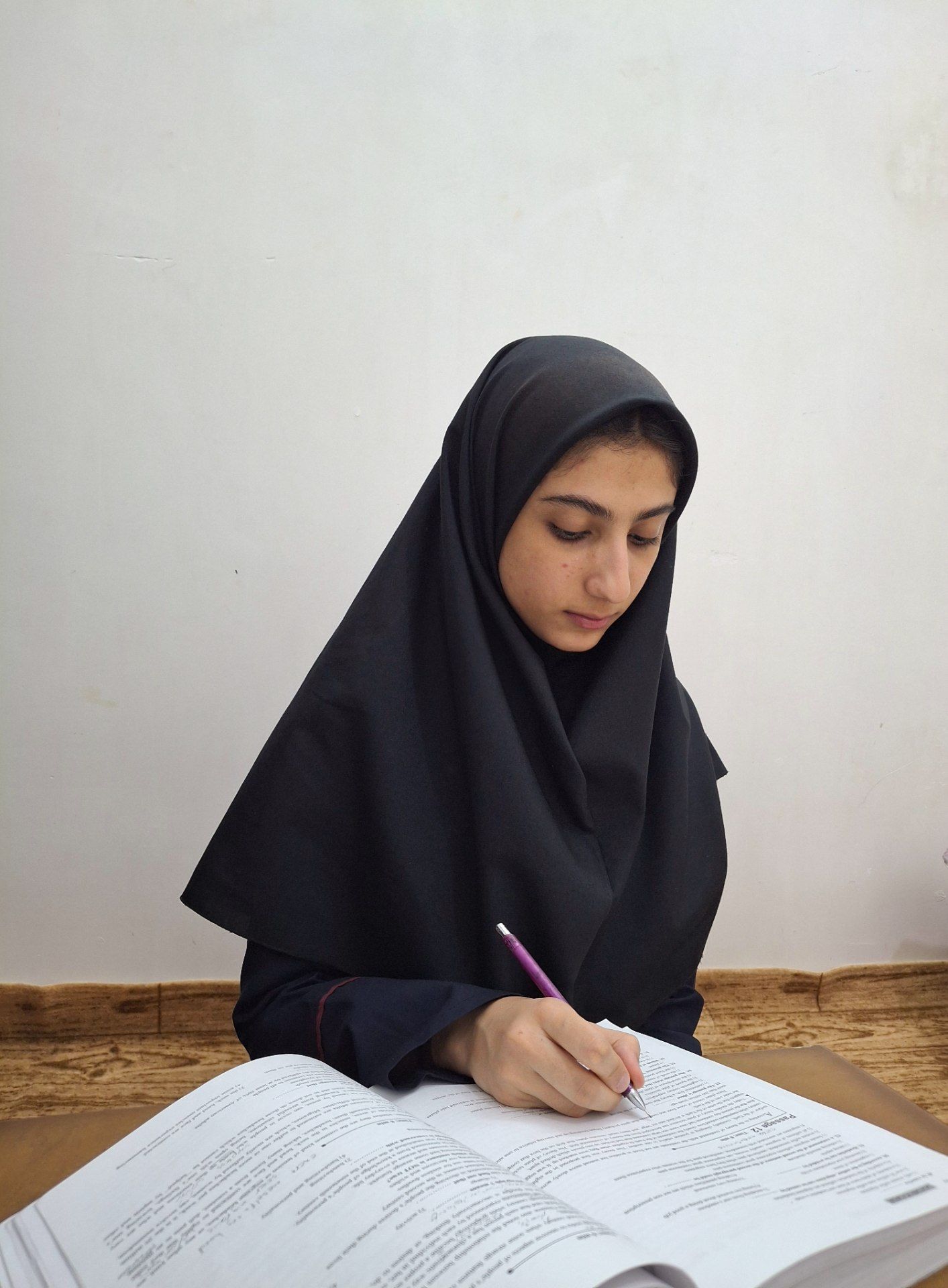 گفت و گو با مهنا علیزاده قهرمان تابستان از شهر مرند