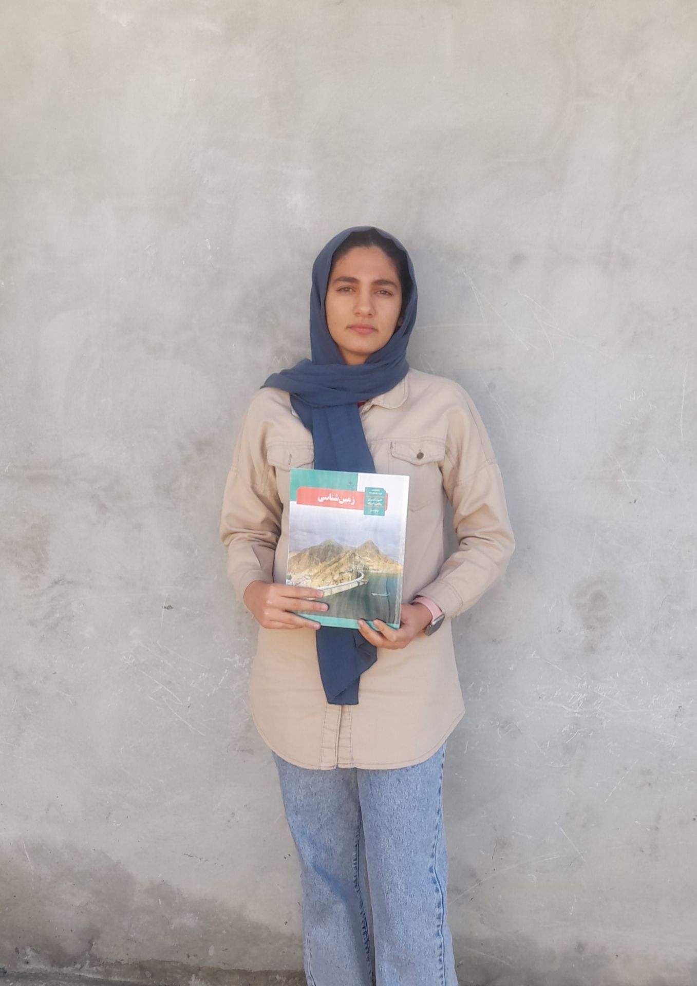 گفت و گو با اسرا طوری تراز بالای 6000 از شهر مرند