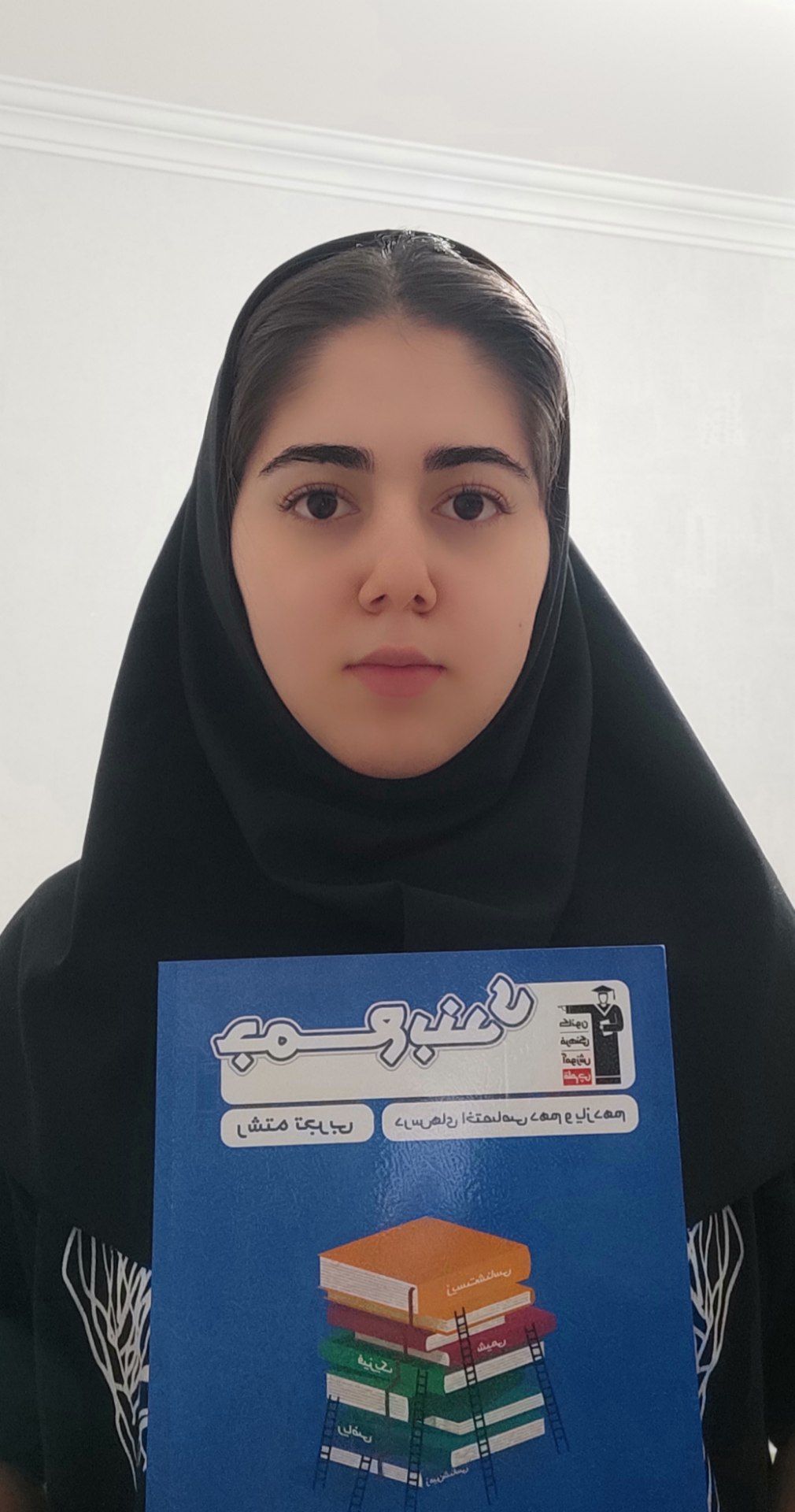 گفت و گو با مهیا اقلیمی پیوستگی از تابستان از شهر مرند