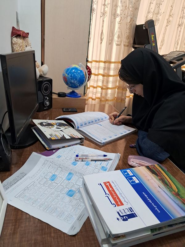 گفت و گو با پانیذ مقبولی قهرمان پاییز از شهر مرند