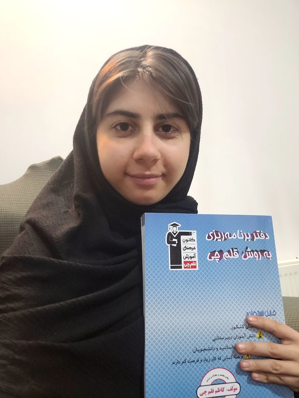 گفت و گو با ملیکا جلیلی عضو باشگاه 500تایی از شهر مرند