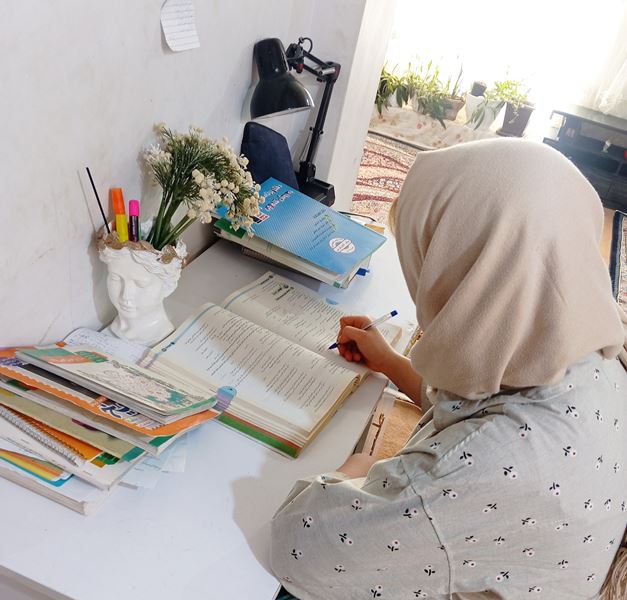 گفت و گو با هستی علی زاده قهرمان پاییز از شهر مرند