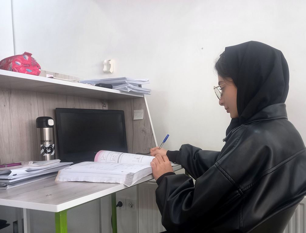 گفت و گو با حنانه غفاری قهرمان پیشرفت از شهر مرند