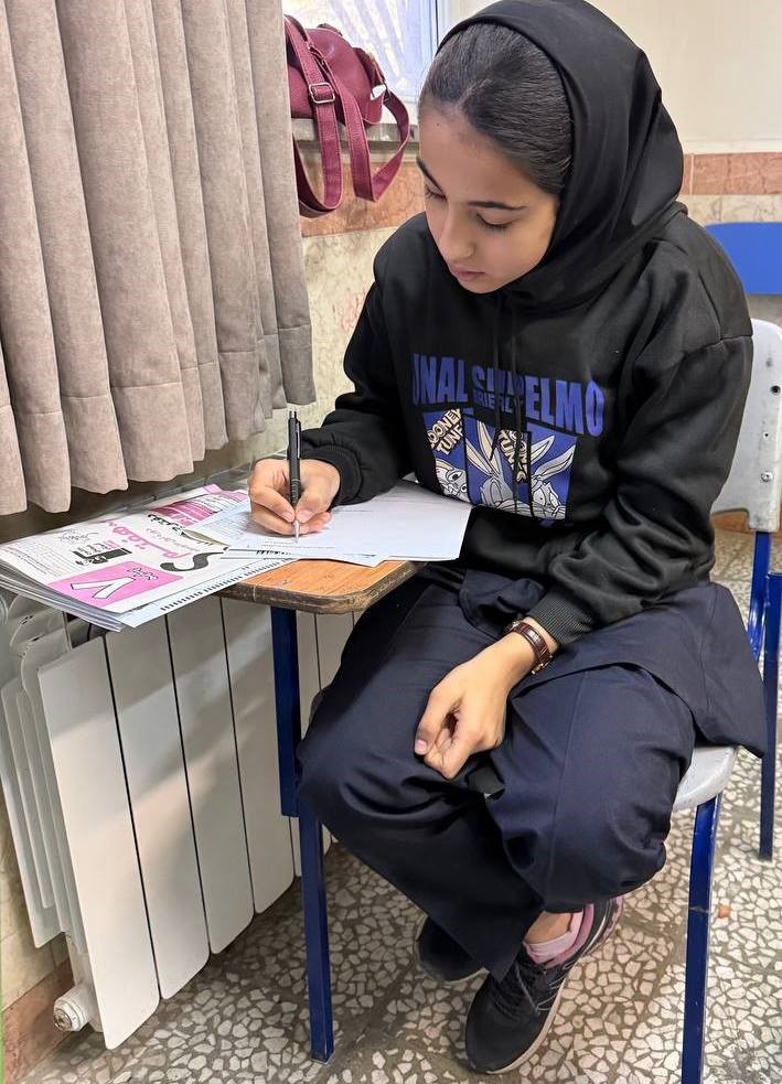 گفت و گو با آریسا سلیمانی دانش آموز پایه هفتم از همدان