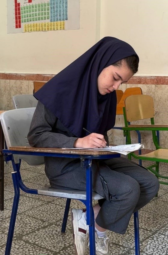 گفت و گو با مبینا علی بابایی دانش آموز پایه نهم از همدان