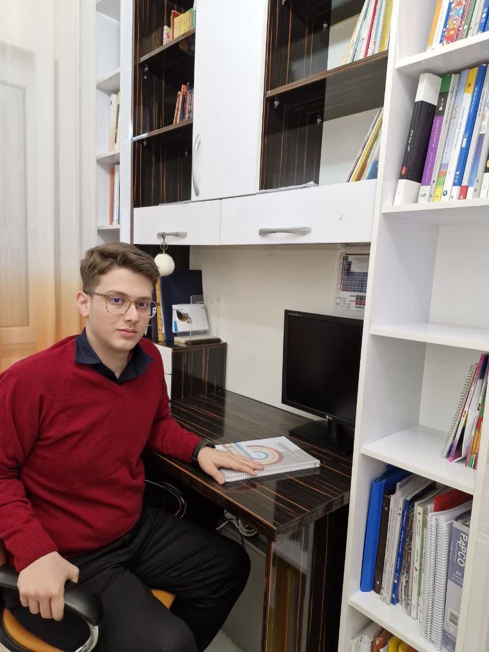 گفتگو با محمد فرحان کریمی پاشاکی؛پایه نهم با 731 پاسخ صحیح از رشت