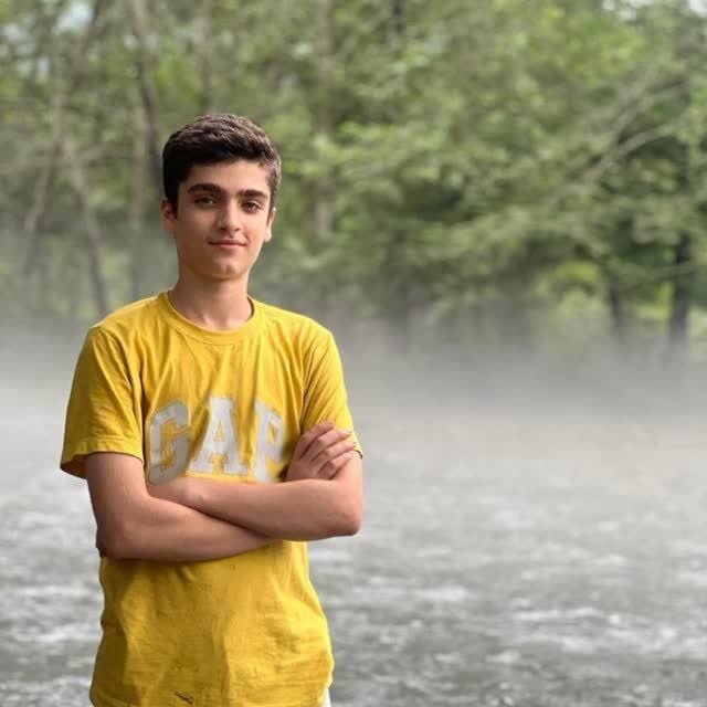 گفتگو با آراد چربدست گسکری؛ قهرمان پاییز از رشت