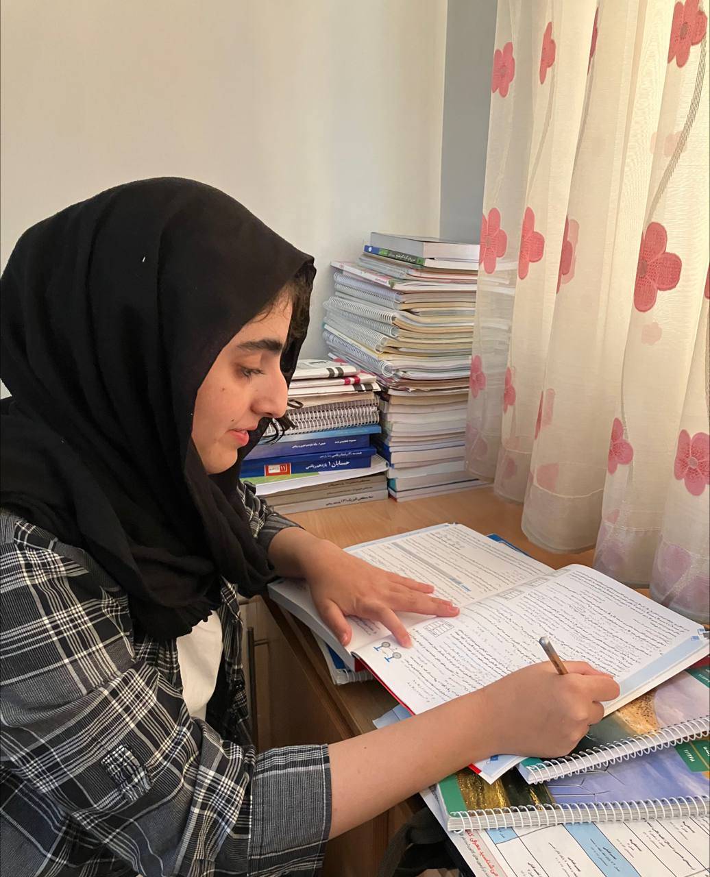 گفتگو با الینا یوسفی قهرمان تابستان