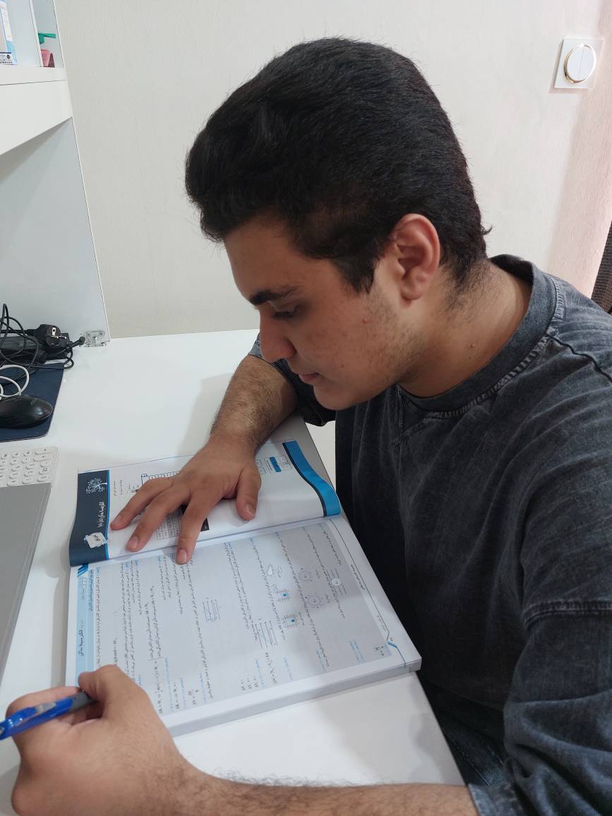 گفتگو با طاها برزویی قهرمان پاییز