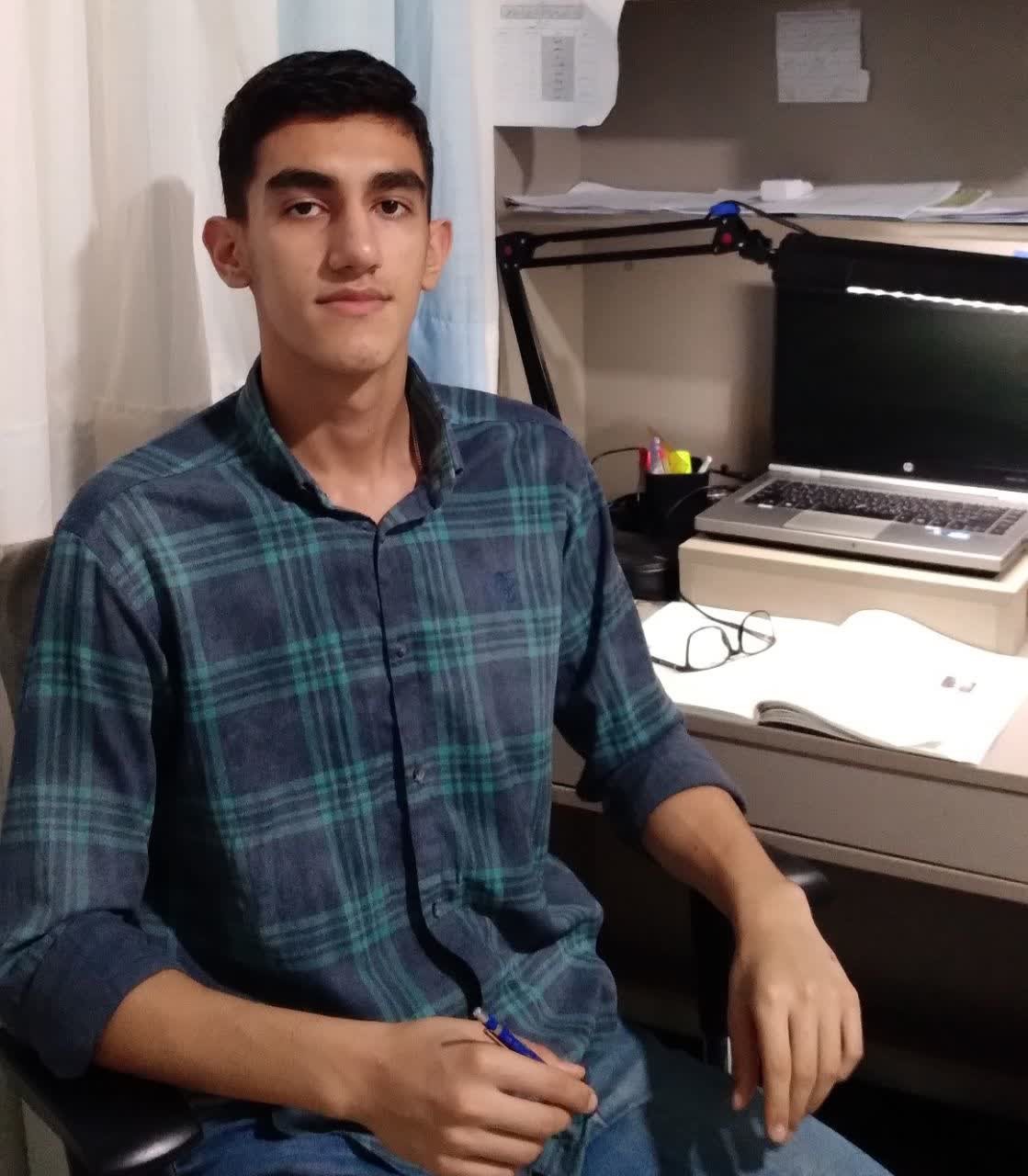 گفتوگو با پارسا عمادی نوری؛ از هفتم تا قبولی در تیزهوشان