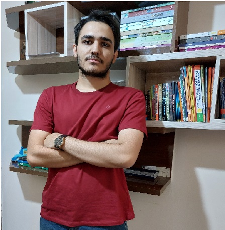 گفتگو با امیررضا فرزانه؛ از دبستان تا رتبه 85 کنکور 1401