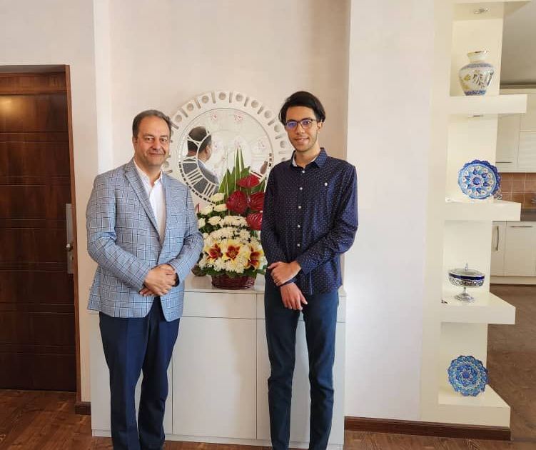 گفتوگوی کاظم قلمچی با پرهام مصطفوی، رتبه 1 تجربی کشور 1402