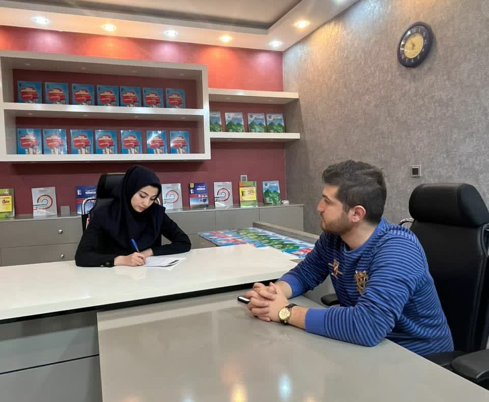 گفتوگو با مسیح باقریه؛ دبیر ریاضی اصفهان - کتاب کار ریاضی