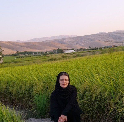 گفتوگو با رقیه درودگر؛ از رتبه 20هزار منطقه 3 تا دبیری زبان عربی