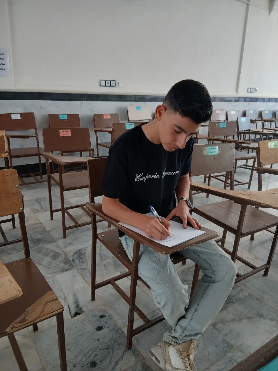 آرش خانجانی صفدر؛ باشگاه هفتصدتایی دهم ریاضی از رزن