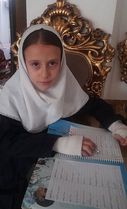 گفت و گو با دنیز زارعی؛ قهرمان پیوستگی پایه چهارم دبستان