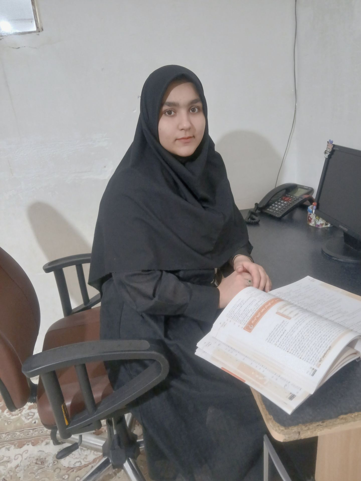 مصاحبه با نازنین نورعلی؛ قهرمان پیشرفت پایه یازدهم علوم انسانی