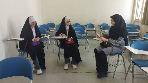 گفتگو با زهرا حاجیان پشتیبان قهرمان پیشرفت درسی متوسطه اول