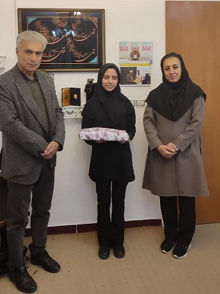 فهیمه ملوندی؛ رتبه 1 کشوری رشته حسابداری کنکور 1403 از سبزوار