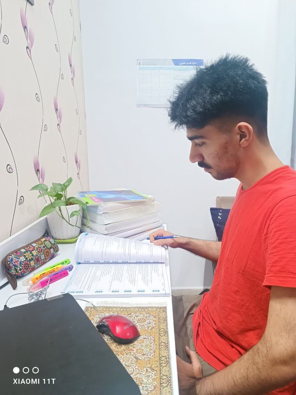 امیرمحمد عشرتی؛ از استمرار در آزمون‌ها تا تراز 7400