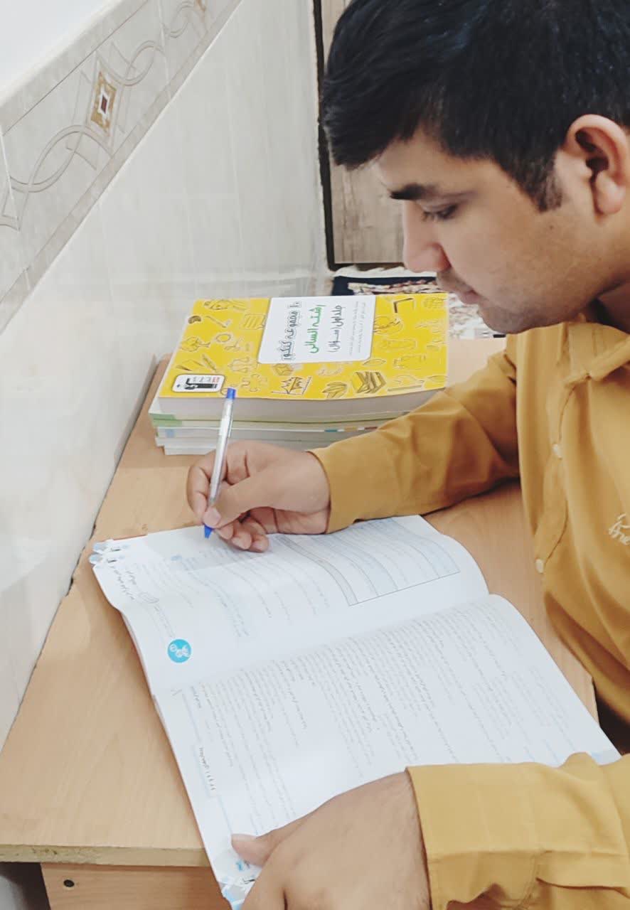 مهدی غلامحسینی قبولی دانشگاه فرهنگیان بیرجند