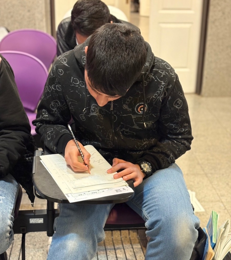 گفت و گو با حسین شهاوند ؛ قهرمان پیوستگی دوازدهم تجربی