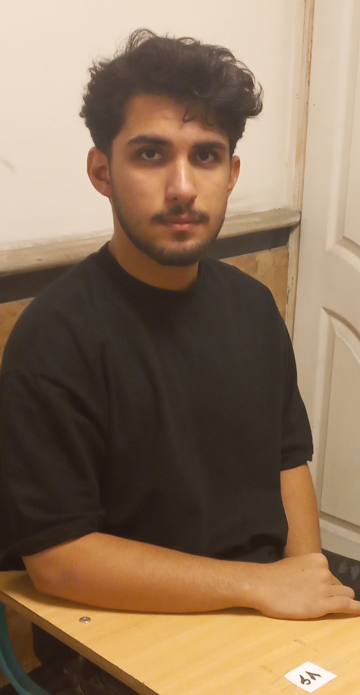 گفت و گو با محسن بابائی ، دانش آموز برتر یازدهم انسانی از آمل